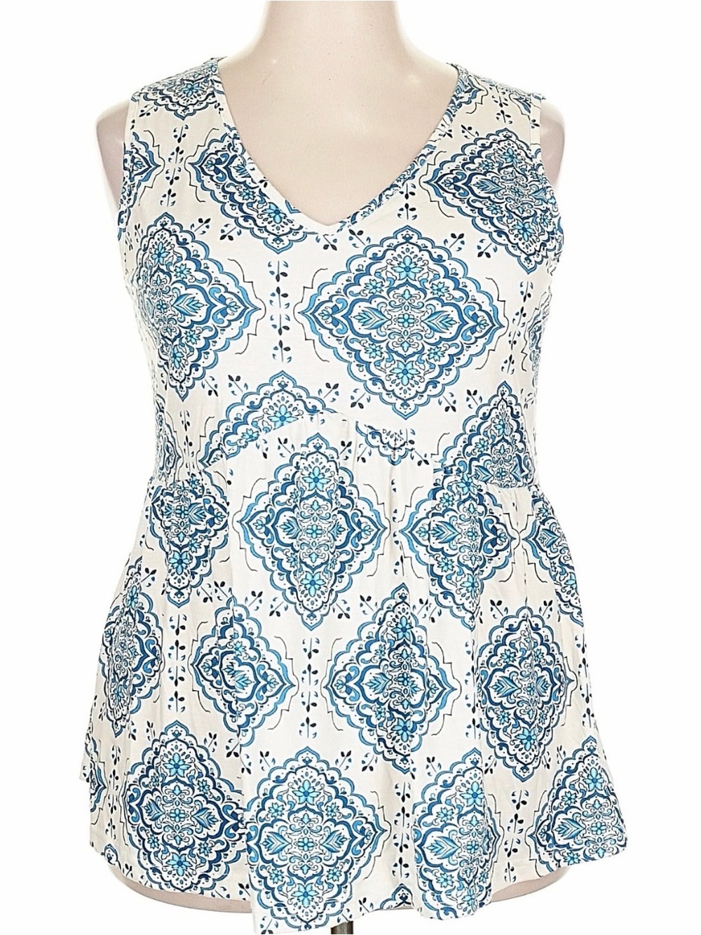 Ofeefan Sleeveless Peplum Tank with Blue Medallion Print